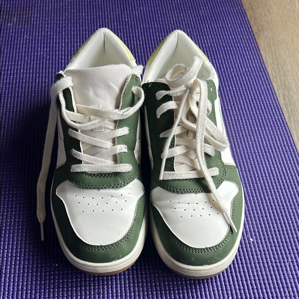 American Eagle Outfitters Green and White Sneakers